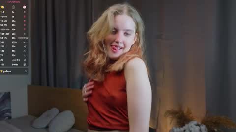 Snapshot of fernandafurfey chatting on 03.04.26 Rachel online show from 03.04.26