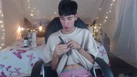 FER PHOENIX online show from 12.21.24