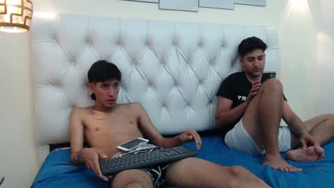 FER PHOENIX online show from 01.30.25