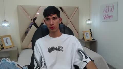 FER PHOENIX online show from 03.09.25