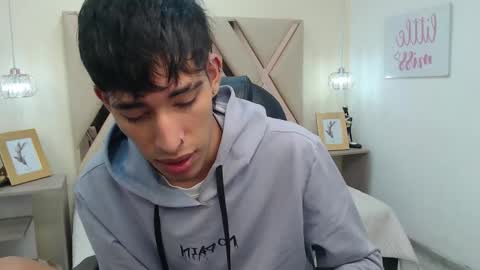 FER PHOENIX online show from 03.10.25