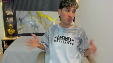 FER PHOENIX online show from 10.04.25