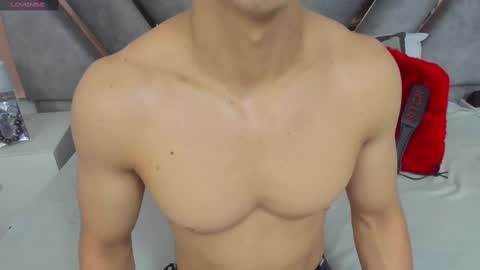 Snapshot of festcooll chatting on 02.05.25 FestCooll online show from 02.05.25