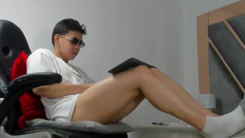 Snapshot of festcooll chatting on 02.21.25 FestCooll online show from 02.21.25