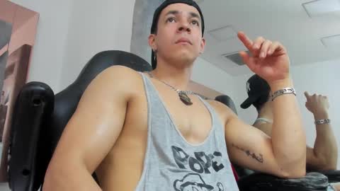 Snapshot of festcooll chatting on 03.09.25 FestCooll online show from 03.09.25