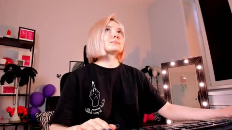 Rey online show from 01.18.25