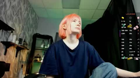 Rey online show from 10.03.25