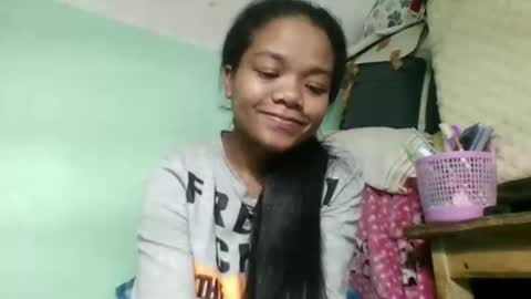 Snapshot of fetranialdy chatting on 10.25.25 fetranialdy online show from 10.25.25