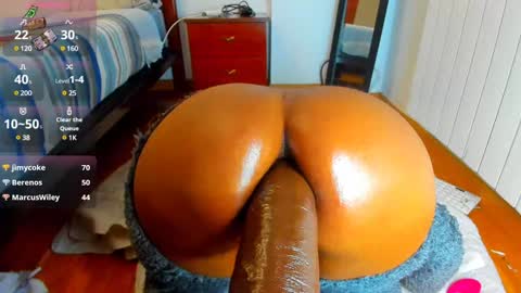 Snapshot of fexiblebody chatting on 02.07.25 FEXIBLEBODY followe guys in chaturbatehello b online show from 02.07.25