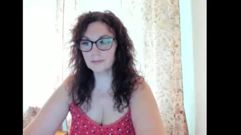 Snapshot of fey_bb chatting on 06.30.26 Milana online show from 06.30.26