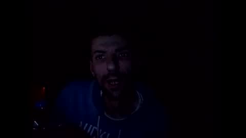 Raised in 90s online show from 12.15.25