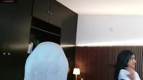 Freyja  online show from 02.14.26