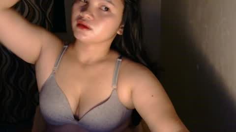 Snapshot of fhwilloughbyxx chatting on 06.18.26 fhwilloughbyxx online show from 06.18.26