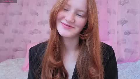 Snapshot of fiamoor chatting on 06.19.26 Fia online show from 06.19.26