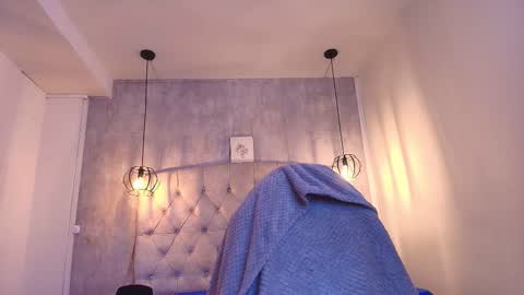   online show from 11.21.25