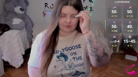 Snapshot of fiery__lady_ chatting on 05.22.26 Evita online show from 05.22.26