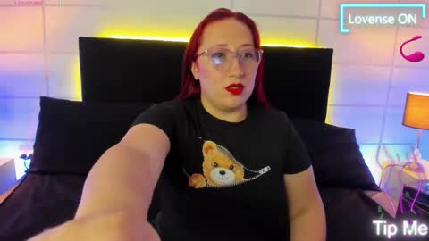 Snapshot of fieryluciana chatting on 10.16.25 Luciana online show from 10.16.25