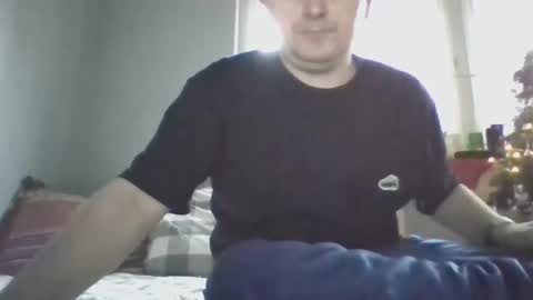 filipek757 online show from 12.25.24