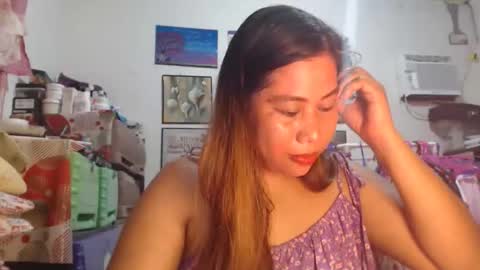 Snapshot of filipina_beauty69 chatting on 09.27.25 filipina beauty. online show from 09.27.25