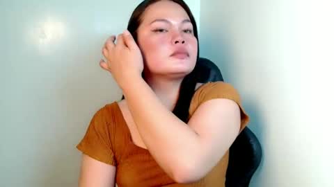 Snapshot of filipina_oh_carol chatting on 06.08.26 miss carol online show from 06.08.26