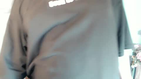 Snapshot of filipina_slutty69xxx chatting on 03.10.25 Angela DONT FORGET TO FOLLOW AND GIVE ME APPRECIATION online show from 03.10.25