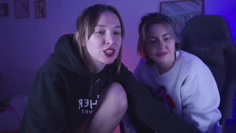 Snapshot of filipinaadams chatting on 12.07.24 cap and Lana online show from 12.07.24