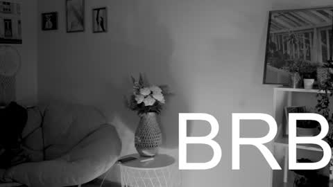 Snapshot of filipinaadams chatting on 12.11.24 cap and Lana online show from 12.11.24