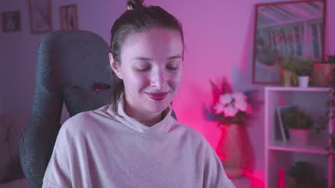 Snapshot of filipinaadams chatting on 12.14.24 cap and Lana online show from 12.14.24