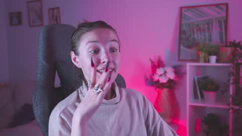 Snapshot of filipinaadams chatting on 12.14.24 cap and Lana online show from 12.14.24