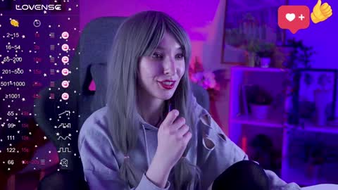 Snapshot of filipinaadams chatting on 12.15.24 cap and Lana online show from 12.15.24