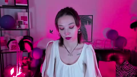 Snapshot of filipinaadams chatting on 12.18.24 cap and Lana online show from 12.18.24