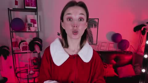 Snapshot of filipinaadams chatting on 12.25.24 cap and Lana online show from 12.25.24