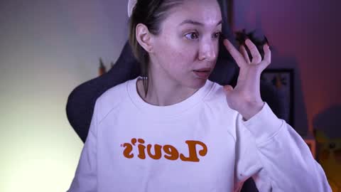 Snapshot of filipinaadams chatting on 12.26.24 cap and Lana online show from 12.26.24