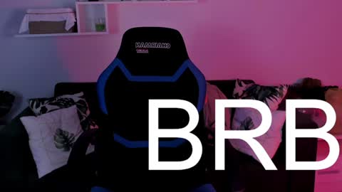 Snapshot of filipinaadams chatting on 01.13.25 cap and Lana online show from 01.13.25