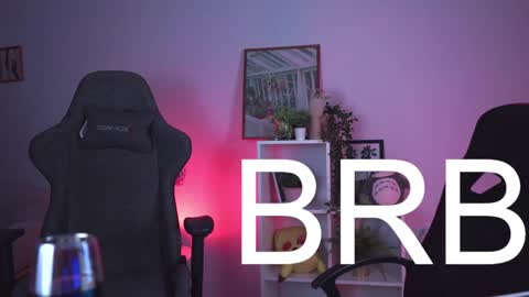 Snapshot of filipinaadams chatting on 01.17.25 cap and Lana online show from 01.17.25