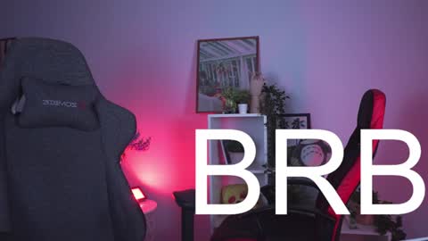 Snapshot of filipinaadams chatting on 01.17.25 cap and Lana online show from 01.17.25