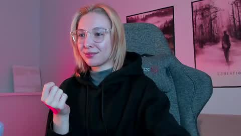 Snapshot of filipinaadams chatting on 02.22.25 cap and Lana online show from 02.22.25