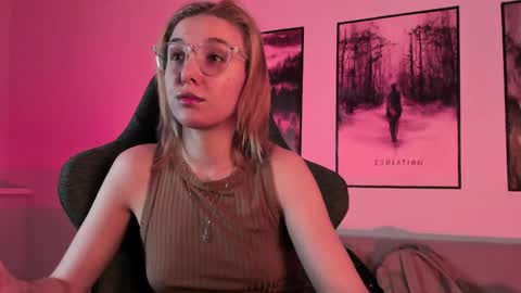 Snapshot of filipinaadams chatting on 02.28.25 cap and Lana online show from 02.28.25