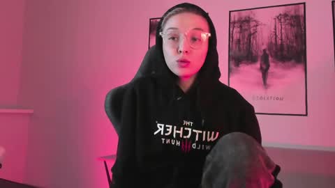 Snapshot of filipinaadams chatting on 03.01.25 cap and Lana online show from 03.01.25