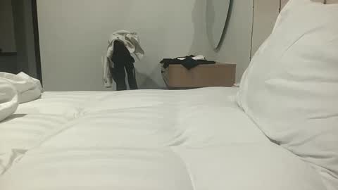 filouxx70 online show from 11.24.25