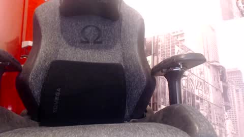 filouxx70 online show from 04.21.26