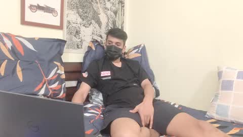 Snapshot of fin1904 chatting on 02.08.25 fin1904 online show from 02.08.25