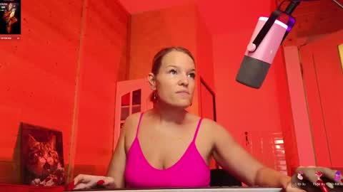 Snapshot of findom_lady_shine chatting on 04.22.26 Lady online show from 04.22.26