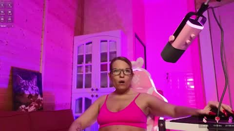 Snapshot of findom_lady_shine chatting on 04.30.26 Lady online show from 04.30.26