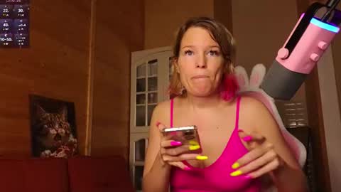 Snapshot of findom_lady_shine chatting on 07.04.26 Lady online show from 07.04.26