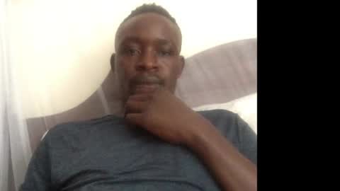 Snapshot of fineebony chatting on 04.30.26 HOT AND SWEET online show from 04.30.26