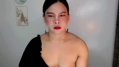Snapshot of finest_jasminex chatting on 04.17.26 Jasmine online show from 04.17.26