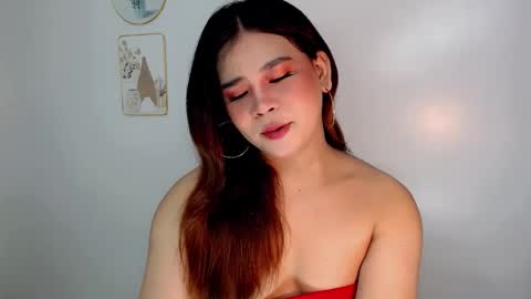 Snapshot of finest_jasminex chatting on 05.13.26 Jasmine online show from 05.13.26