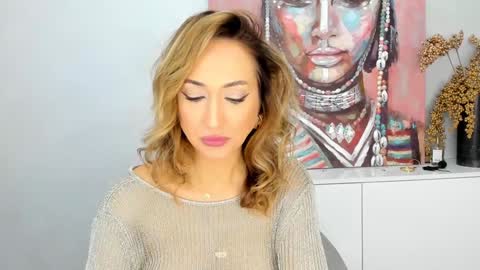 Snapshot of finestchantilly chatting on 01.01.25 FinestChantilly online show from 01.01.25