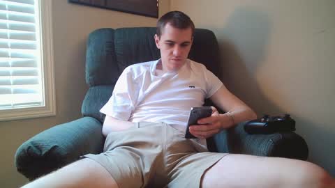 Snapshot of finnabun33 chatting on 06.08.26 Jake I am Bicurious online show from 06.08.26